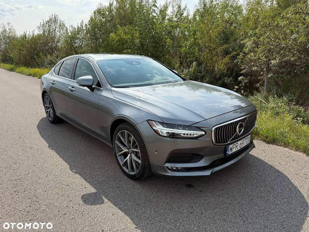 Volvo S90 T5 Momentum - 1