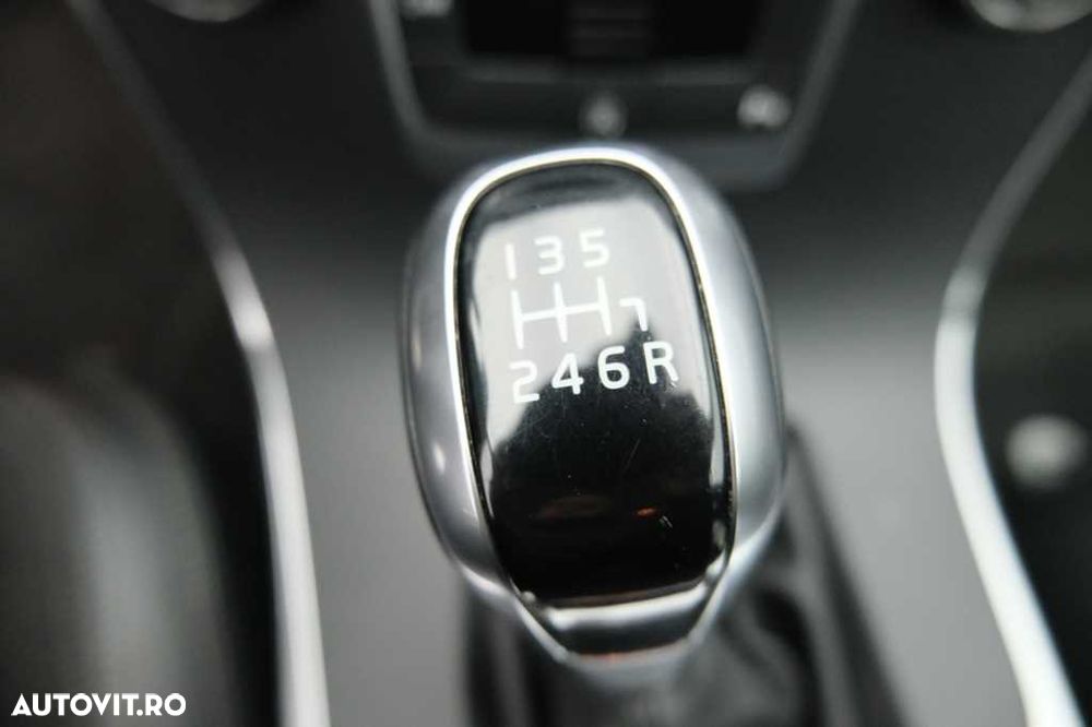 Volvo V60 D3 - 9