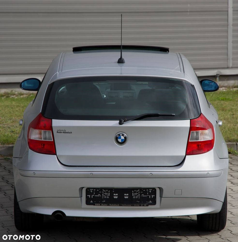 BMW Seria 1 - 25