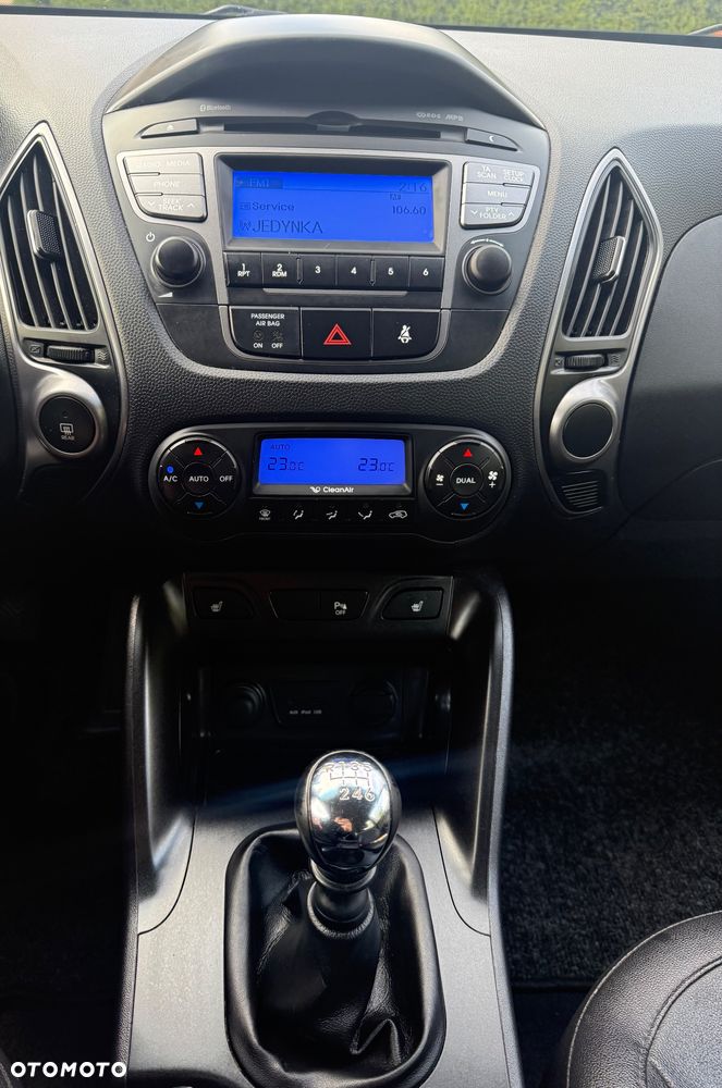 Hyundai ix35 1.7 CRDi 2WD Fifa World Cup Edition - 25