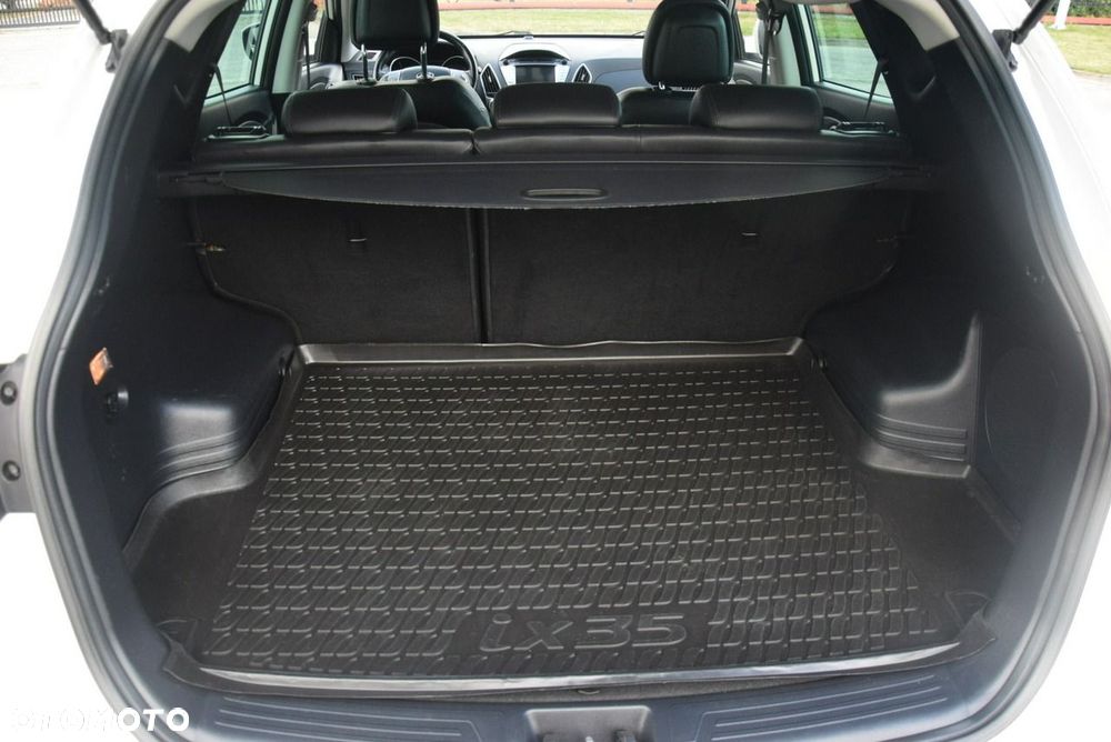 Hyundai ix35 - 15