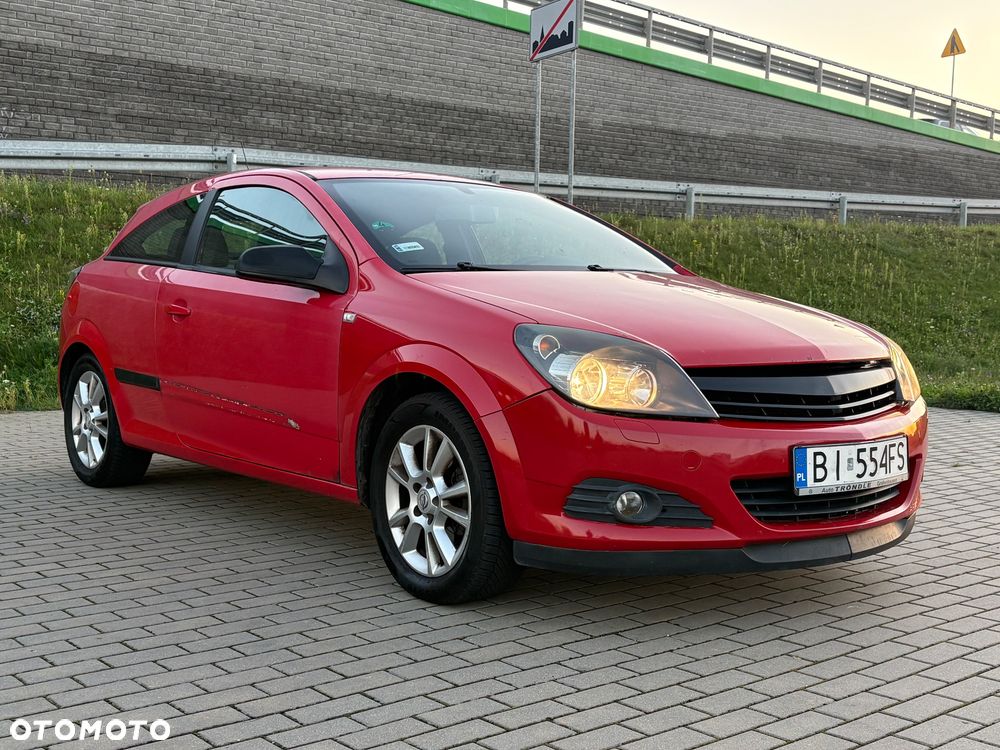 Opel Astra 2005 photo 2