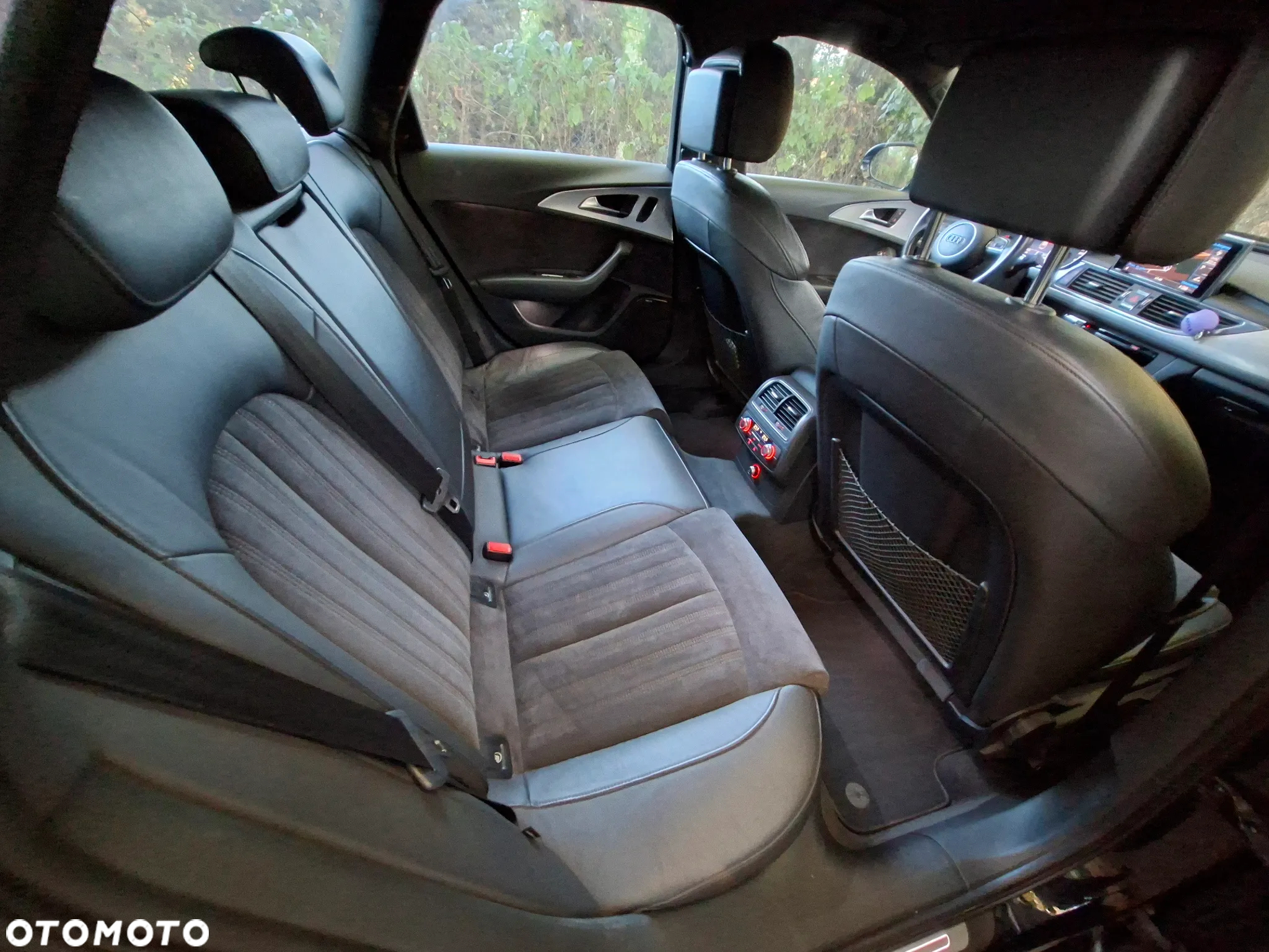 Audi A6 Avant 2.0 TDI Ultra S tronic - 17