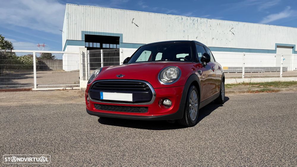 MINI 5 Portas Cooper D - 1