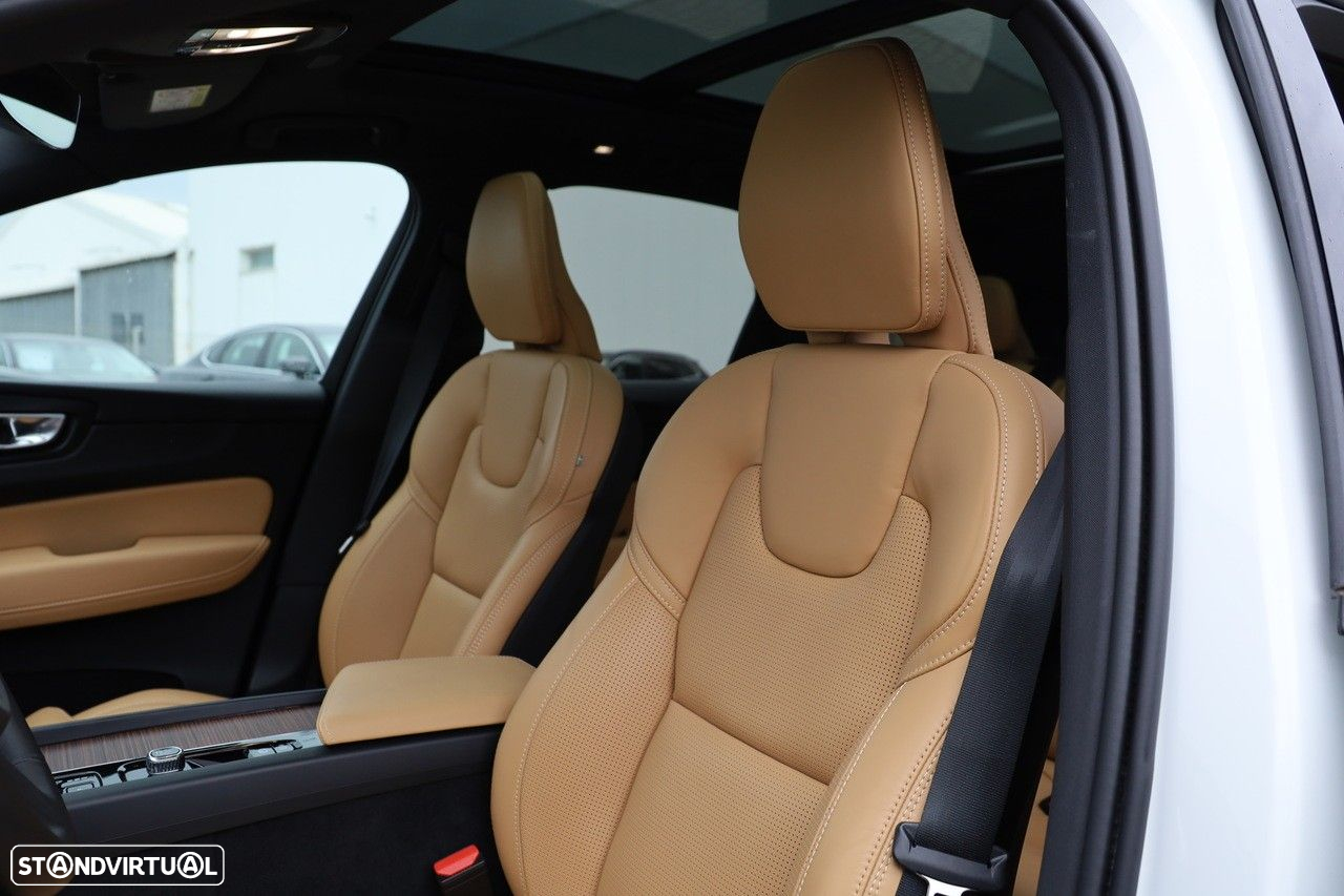 Volvo XC 60 2.0 T6 PHEV Plus Bright AWD - 8