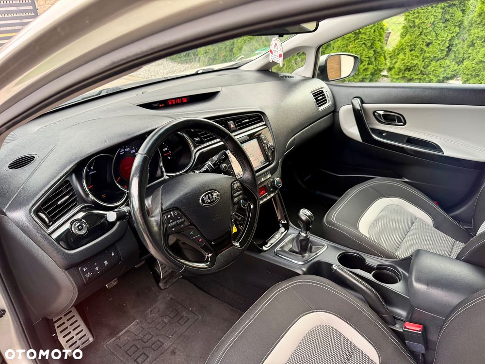 Kia Ceed 1.6 CRDi L - 14