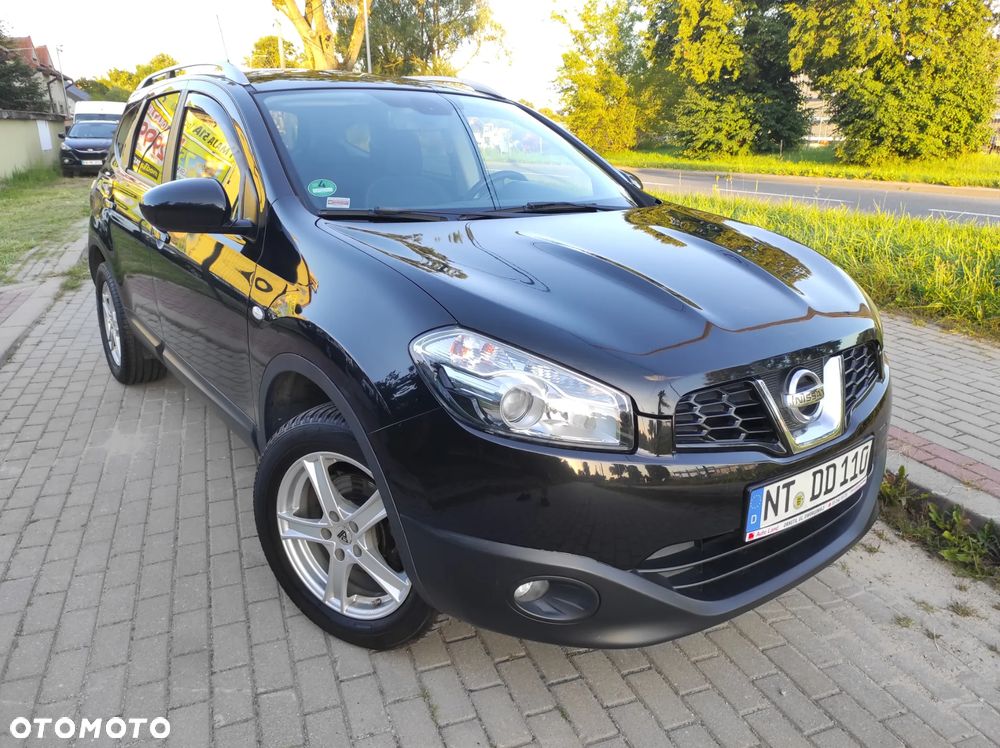 Nissan Qashqai+2 - 1
