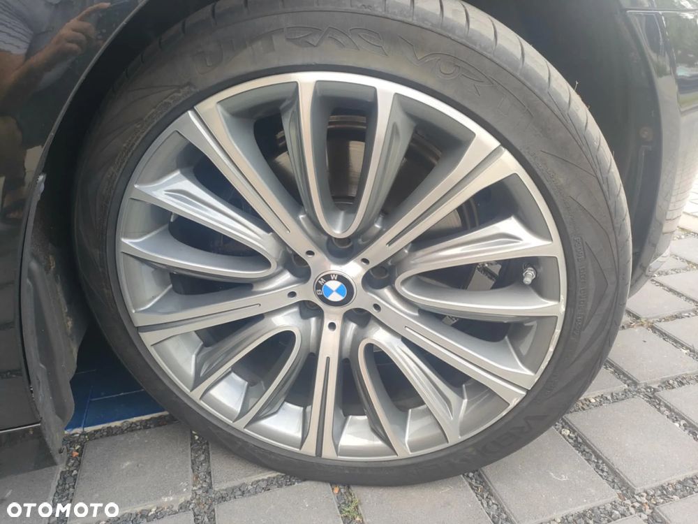 BMW Seria 7 730d xDrive - 22