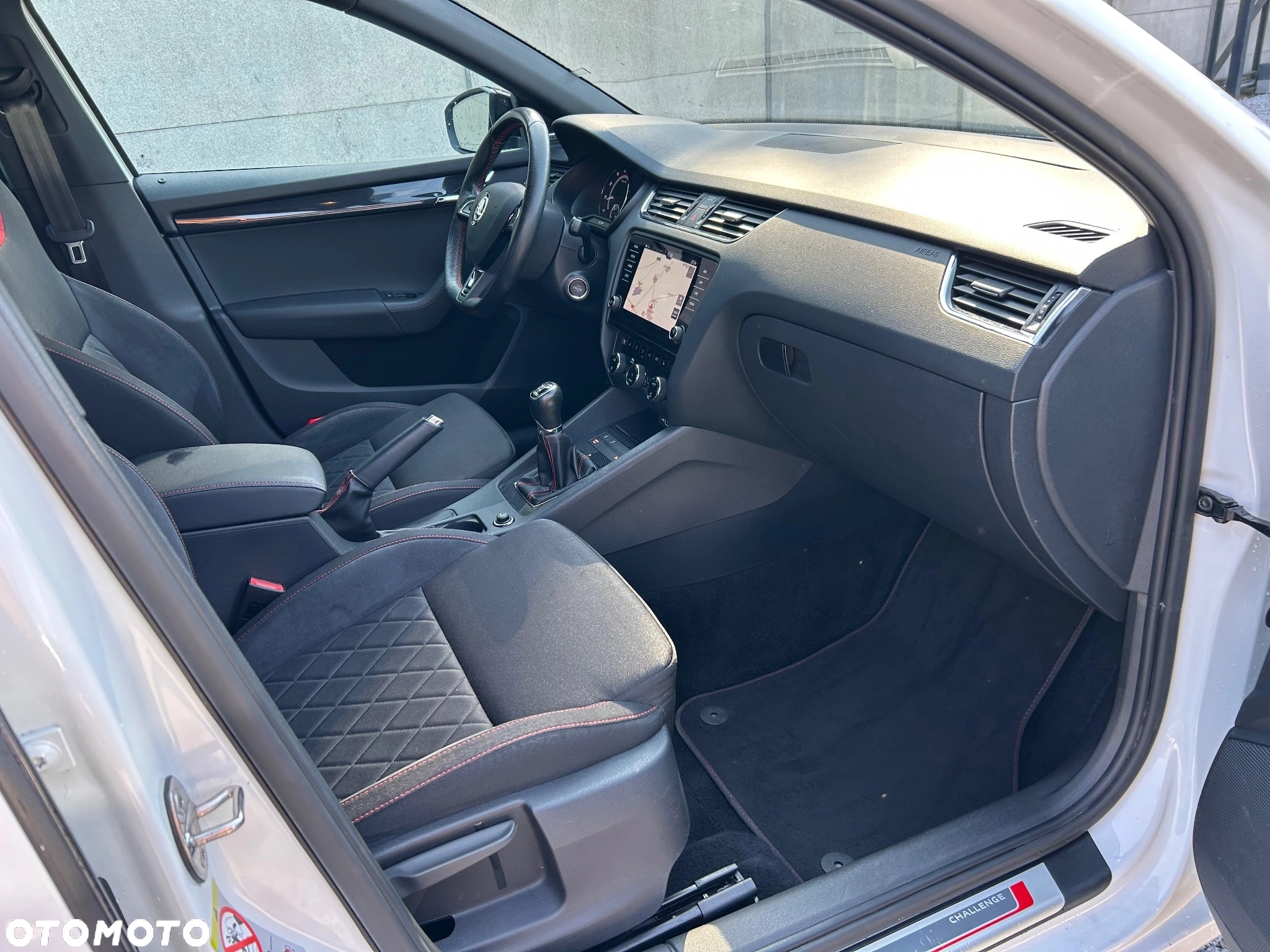 Skoda Octavia 2.0 TSI RS 230 - 20