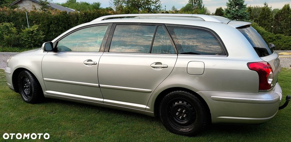 Toyota Avensis 1.8 VVT-i Combi - 3