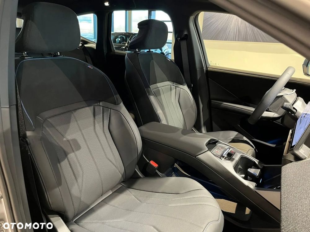 BMW iX3 - 10