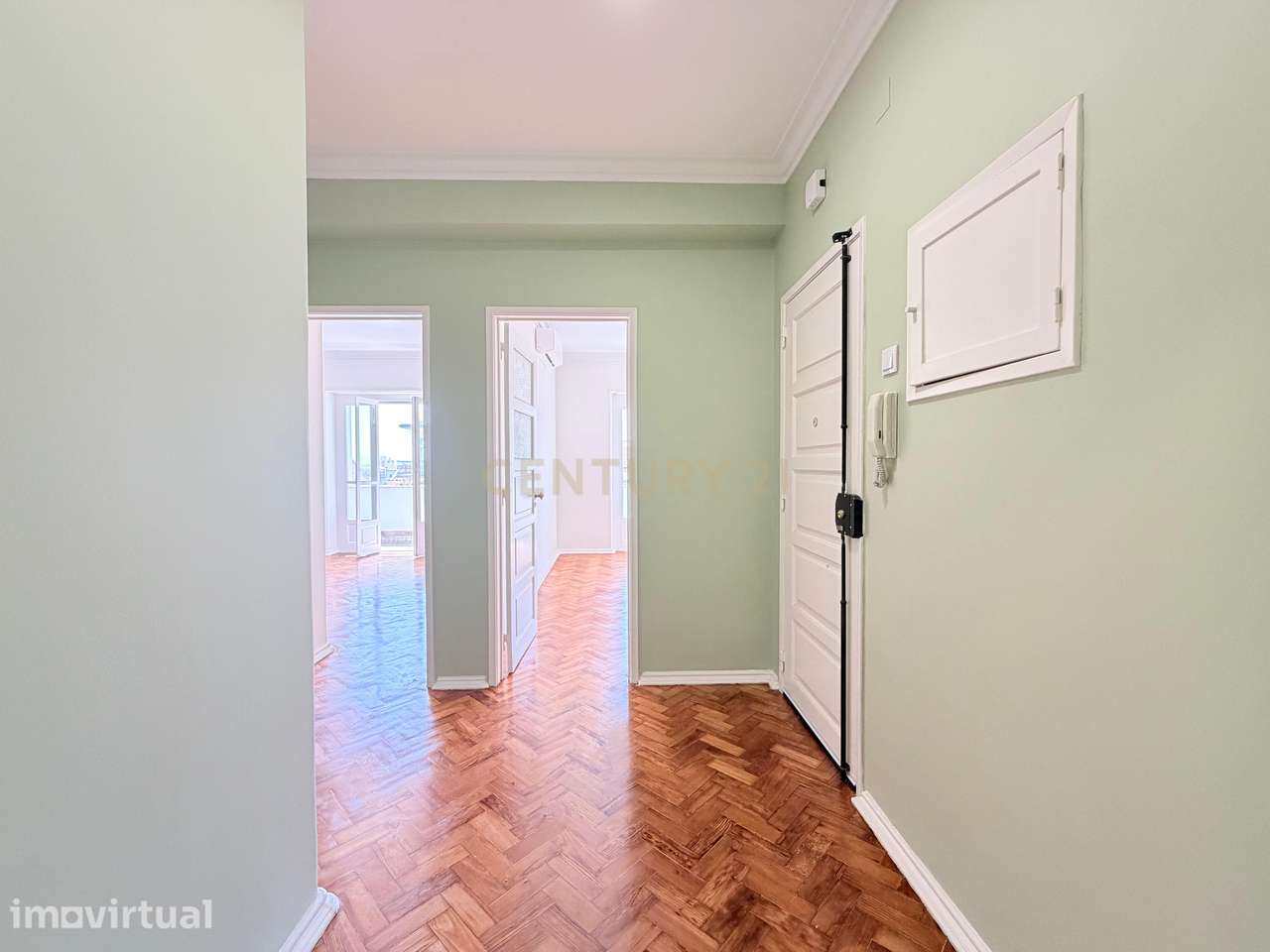 Apartamento T3 dcom muito charme, completamente remodelado com Vista D - Grande imagem: 2/38