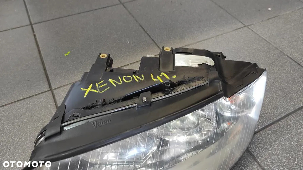 LAMPA LEWA PRZEDNIA AUDI A4 B6 XENON  ..41'' BRAK 3 ZACZEPÓW  WYSYŁKA !!! - 3