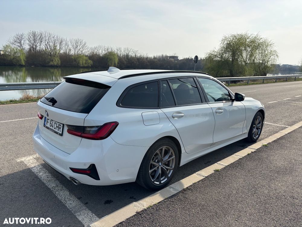 BMW Seria 3 330e Aut. Sport Line - 19