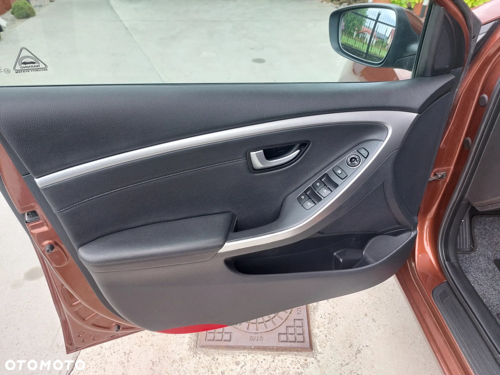 Hyundai i30 1.4 Style - 12