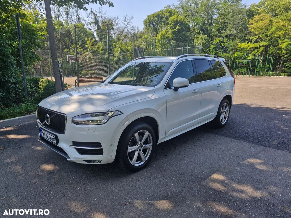 Volvo XC 90 D5 AWD Momentum - 1
