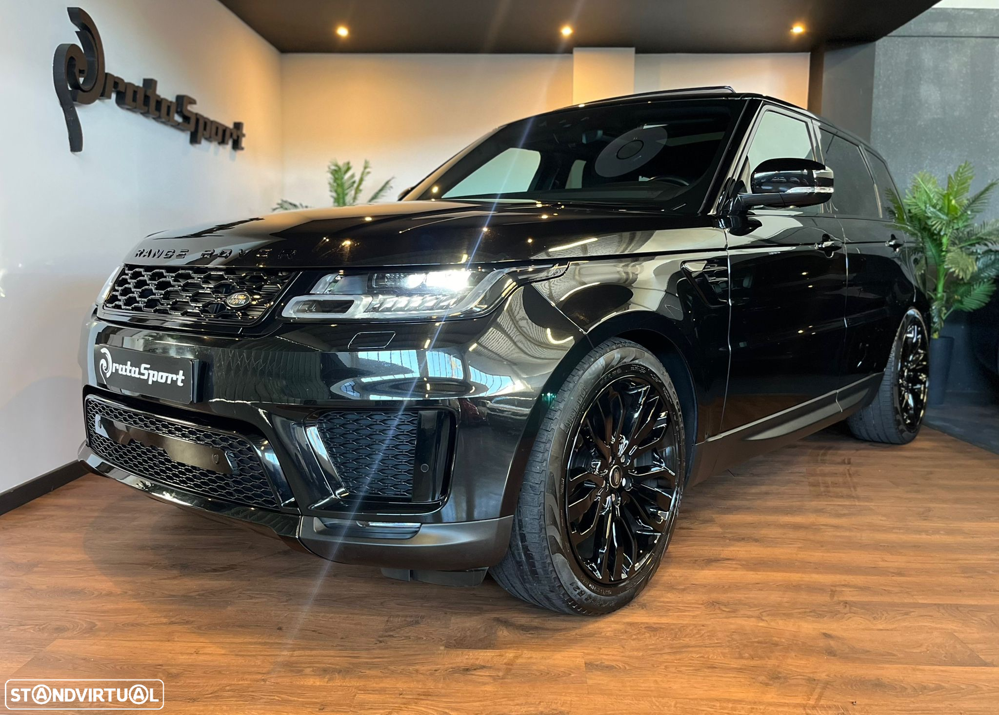 Land Rover Range Rover Sport 3.0 SDV6 HSE Dynamic - 3
