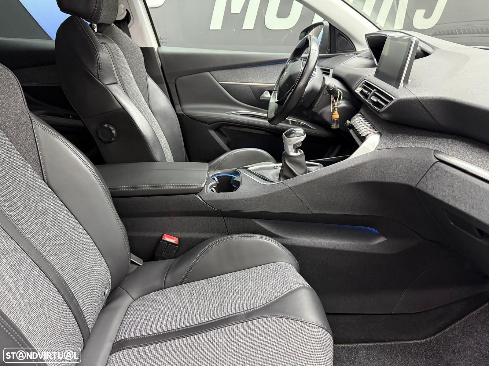 Peugeot 3008 1.5 BlueHDi Allure - 15
