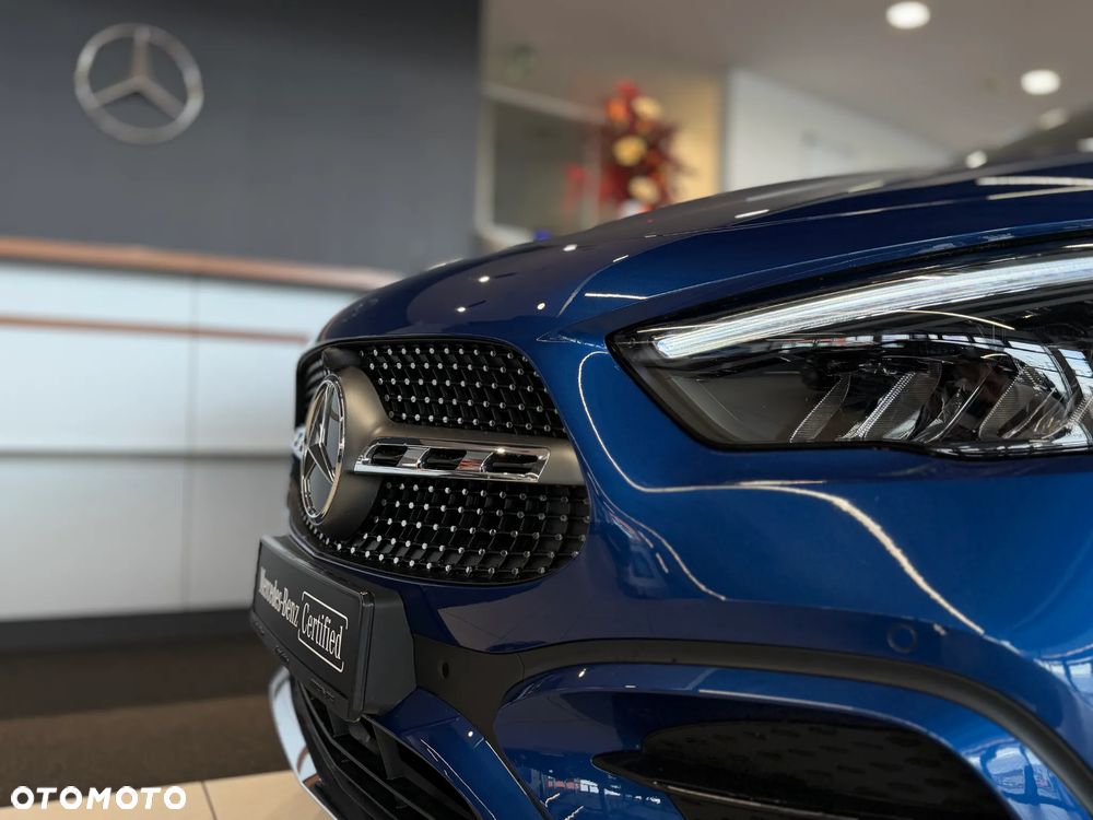 Mercedes-Benz GLA 200 AMG Line - 11