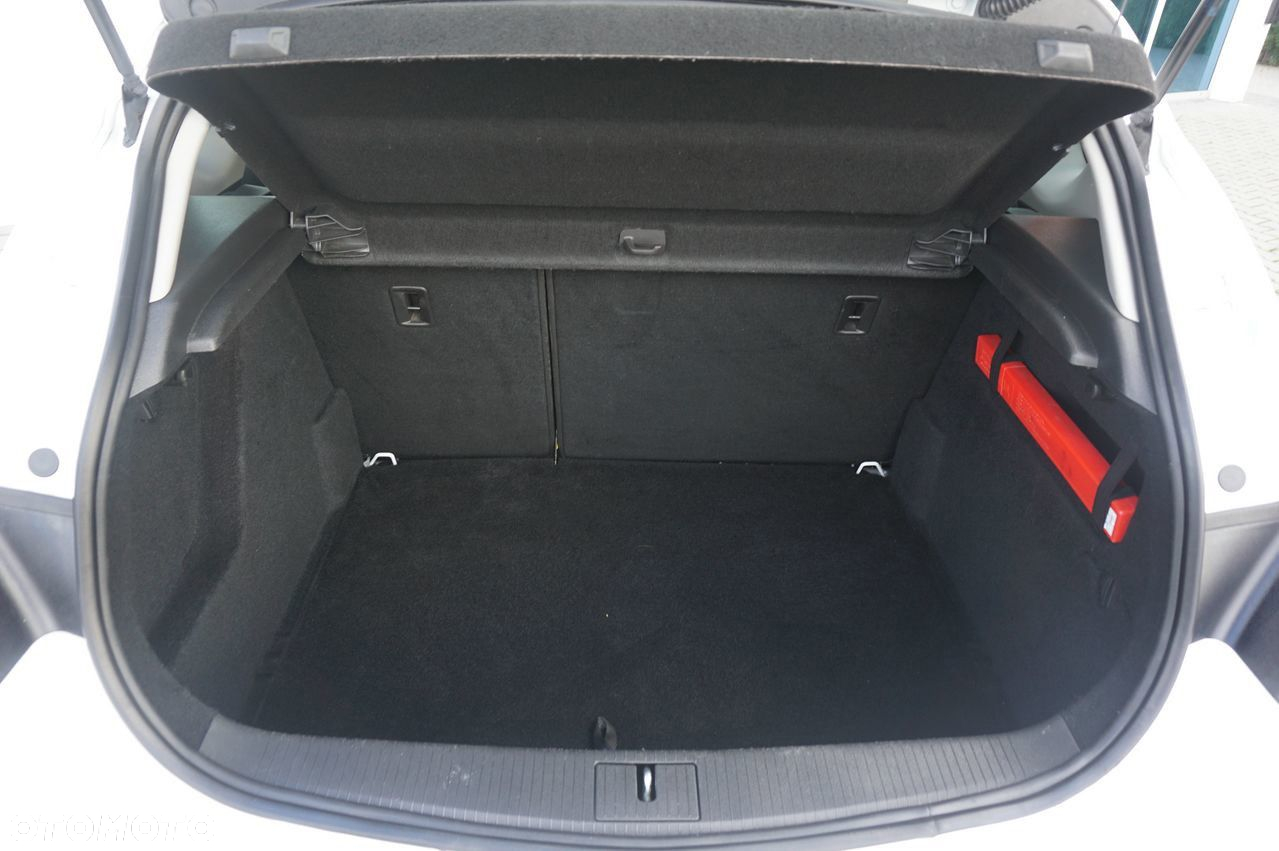 Opel Astra - 24