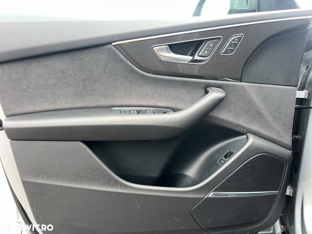 Audi Q8 50 TDI quattro Tiptronic MHEV - 15