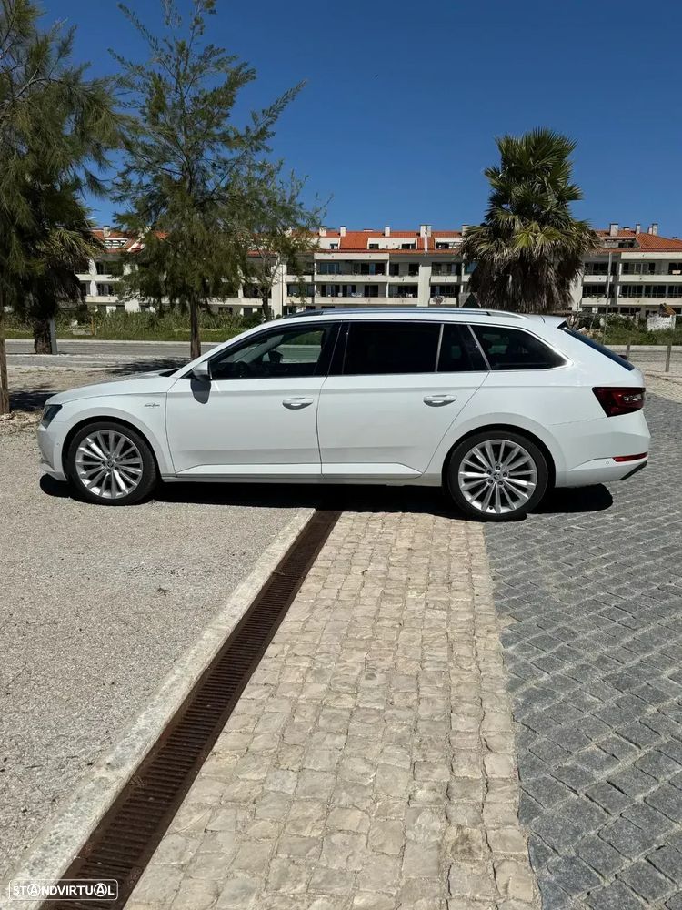 Skoda Superb Break 2.0 TDI Laurin&Klement DSG - 3