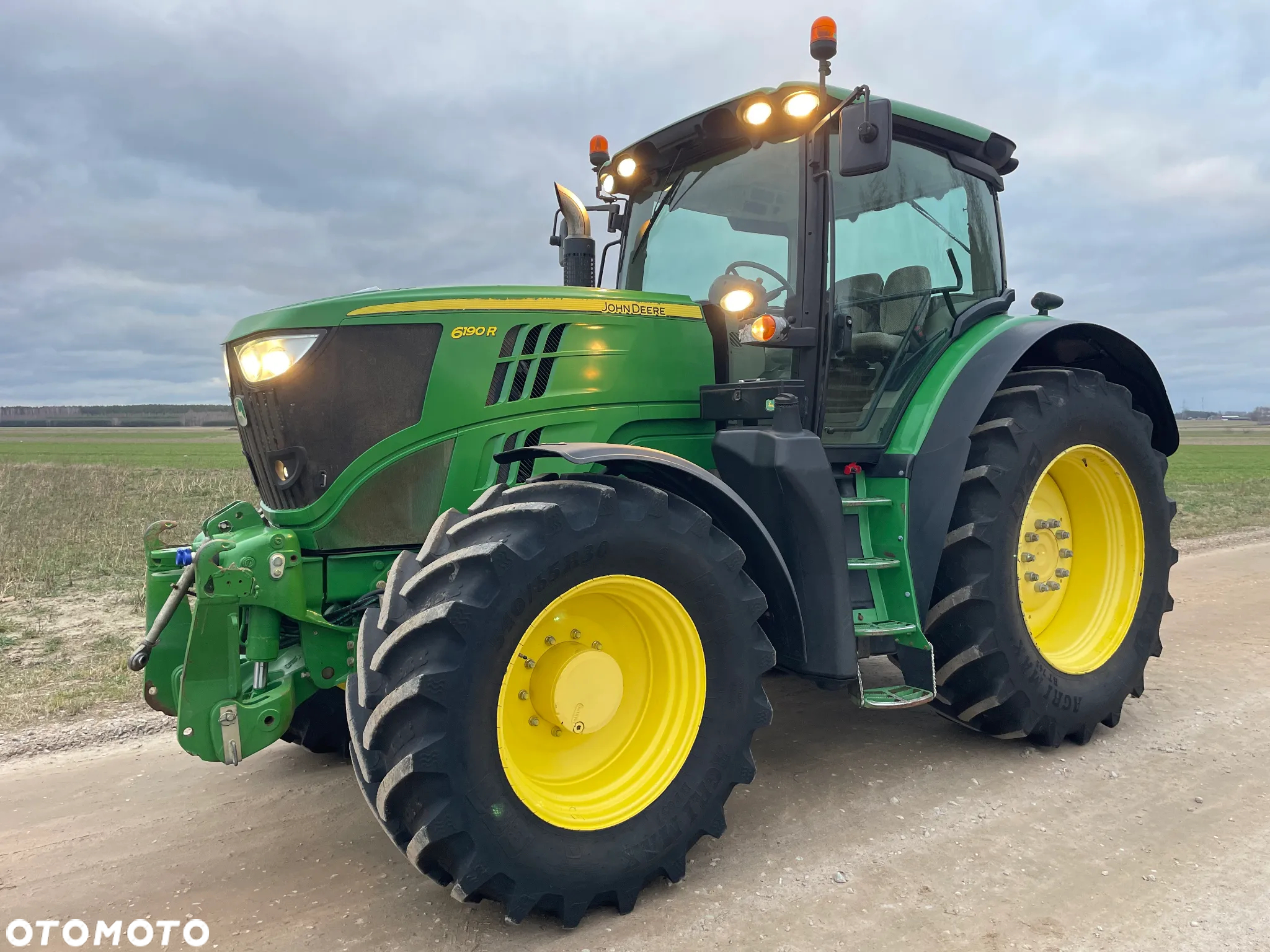 John Deere 6190R - 28