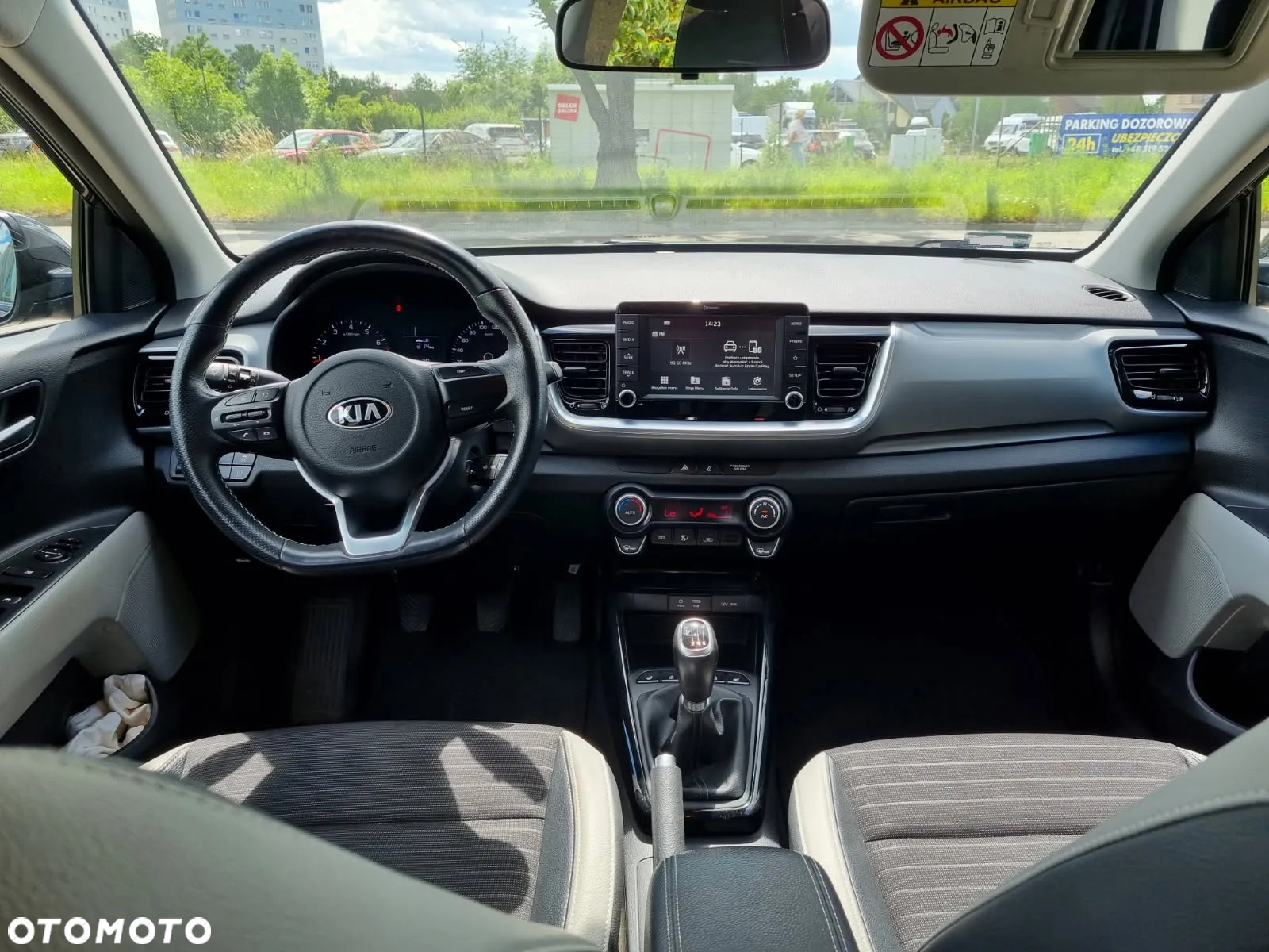 Kia Stonic 1.4 L - 5