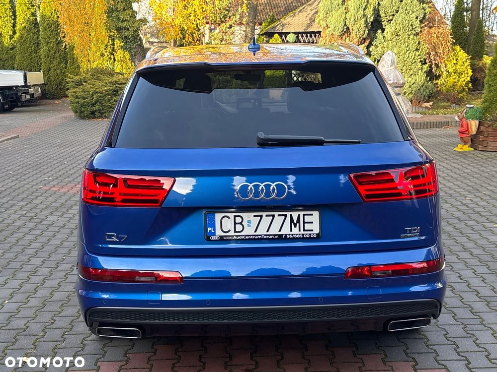 Audi Q7 - 8