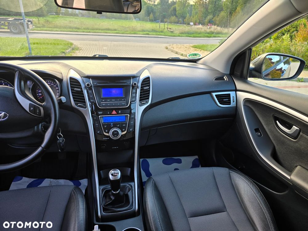 Hyundai i30 1.4 Premium - 26