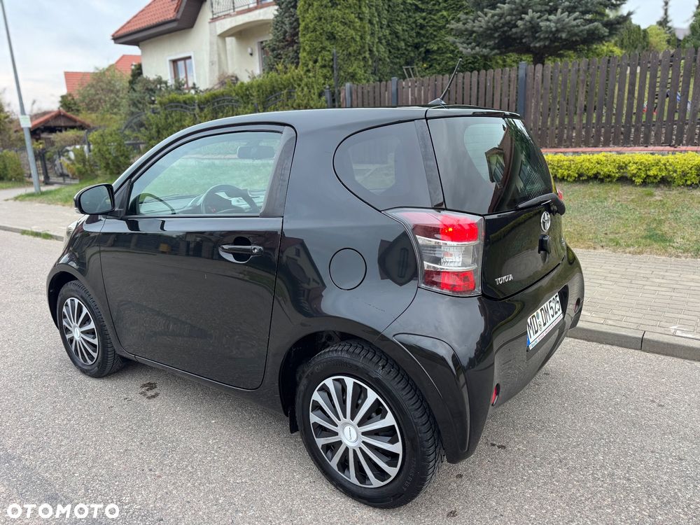Toyota iQ 1.0 Multidrive + - 5