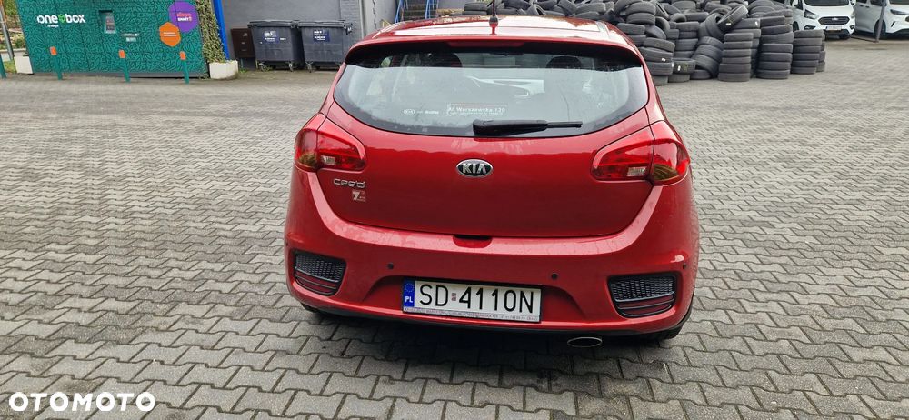 Kia Ceed 1.6 GDI Smart Plus - 6