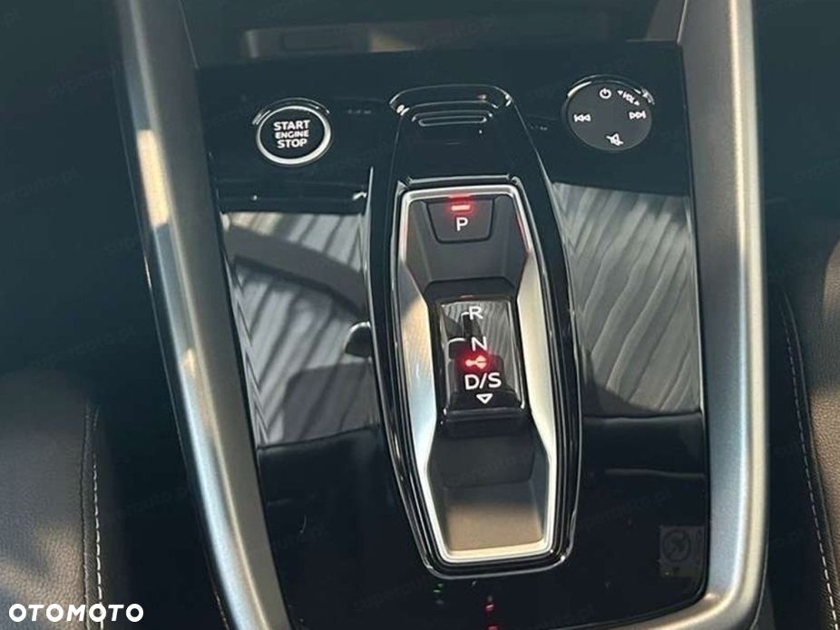 Audi A3 Limousine 35 TFSI mHEV S Line S tronic - 14