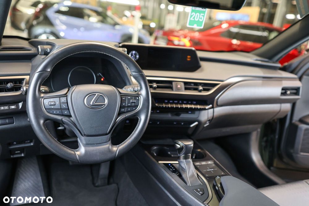 Lexus UX 200 GPF F Impression 2WD - 25