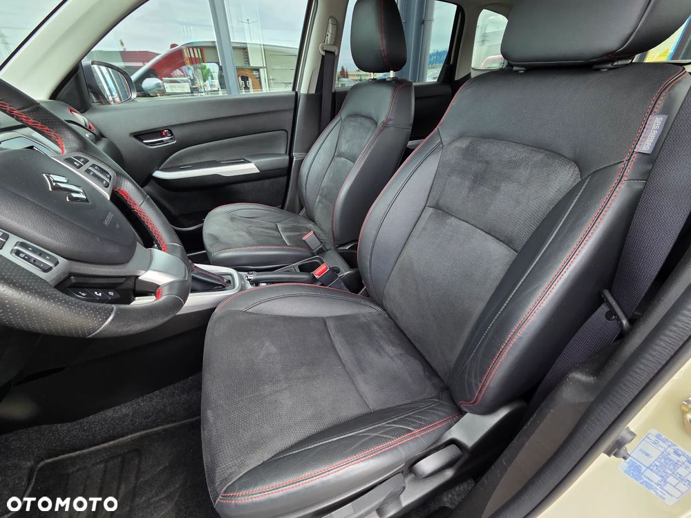 Suzuki Vitara 1.4 Boosterjet Automatik S - 24