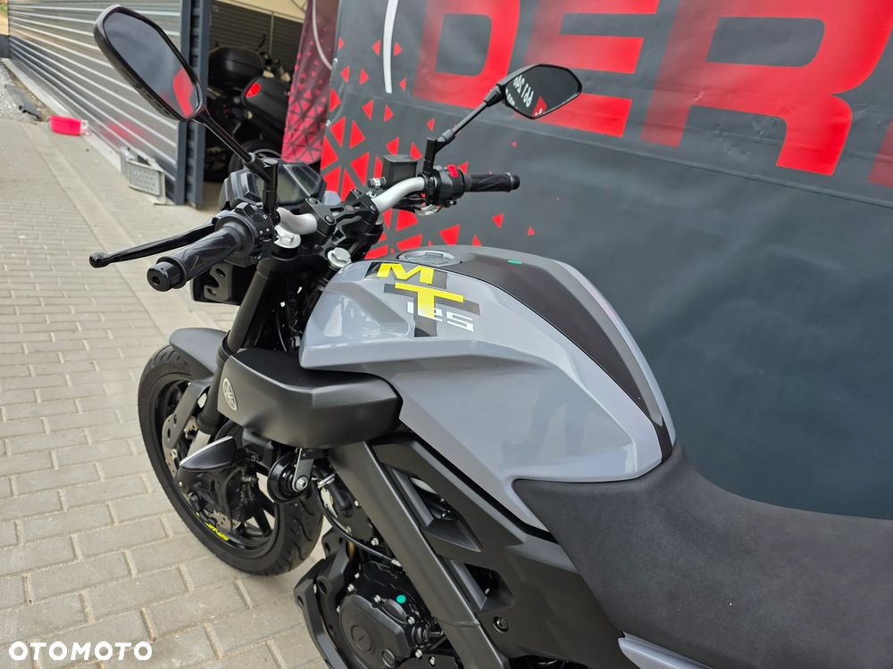 Yamaha MT - 11