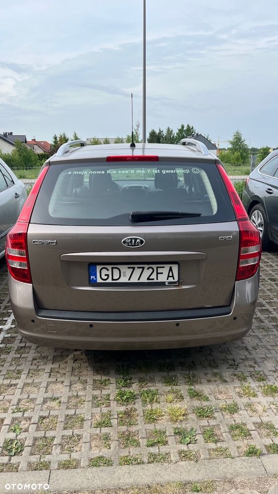 Kia Ceed 1.6 Crdi Comfort - 3