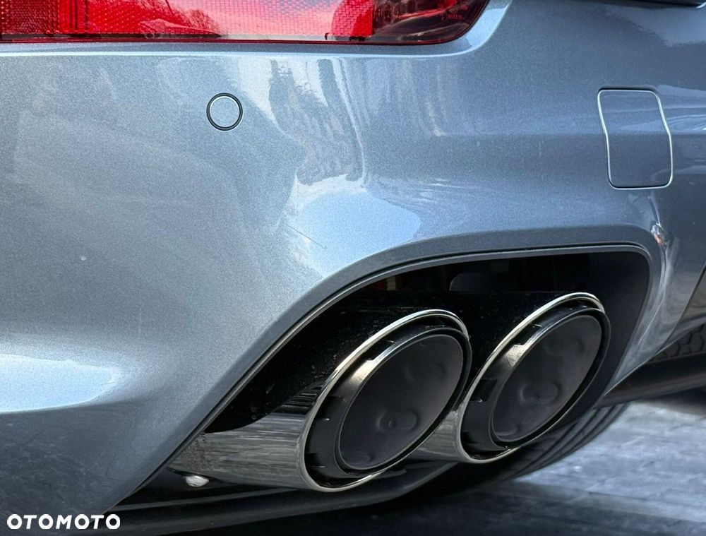 Porsche Cayenne - 12