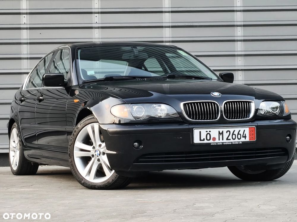 BMW Seria 3 325i Edition Exclusive - 1
