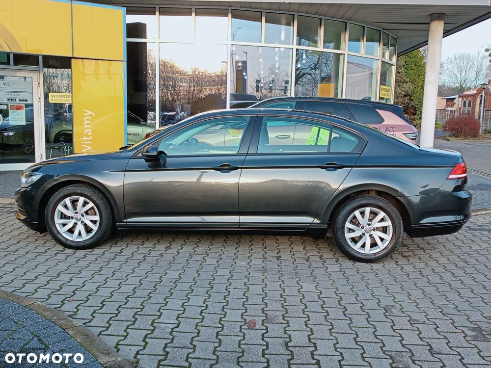 Volkswagen Passat 1.4 TSI BMT Trendline - 2