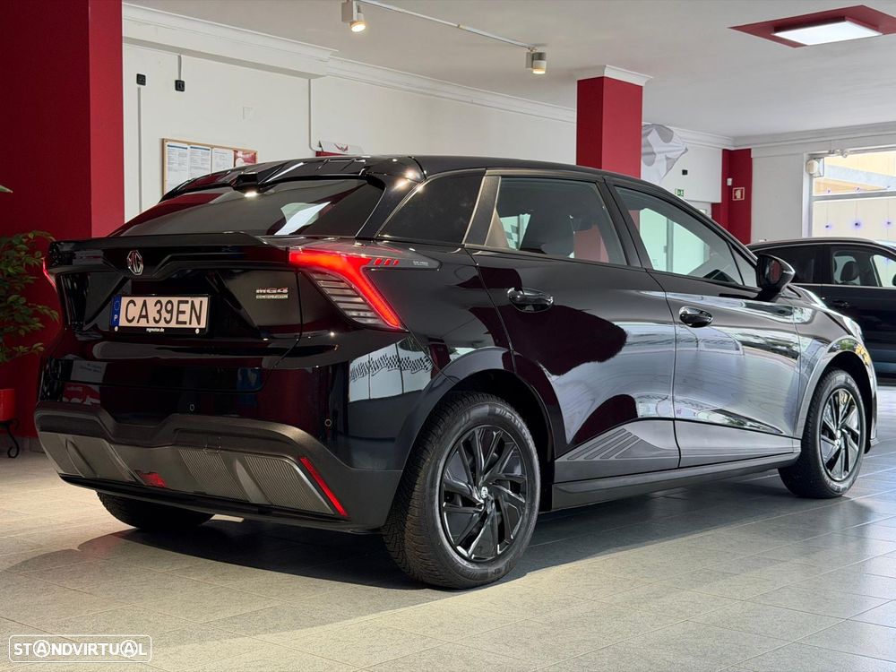MG MG4 51 kWh Standard - 13