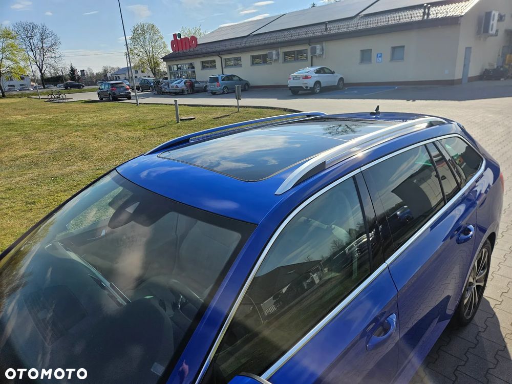 Skoda Superb 2.0 TDI DSG Premium Edition - 33