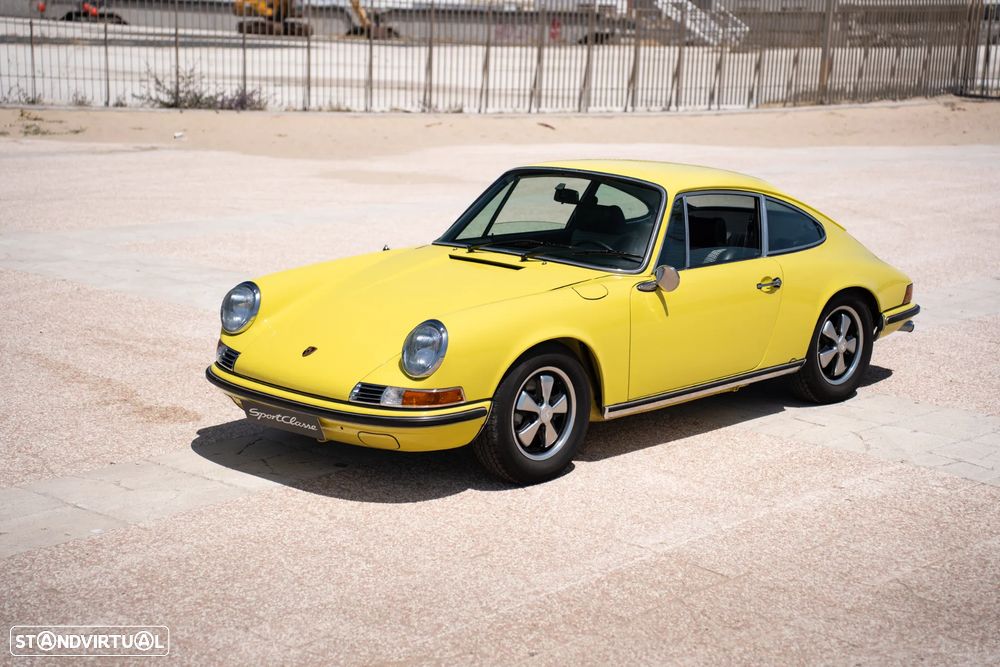 Porsche 911 Série F - 7
