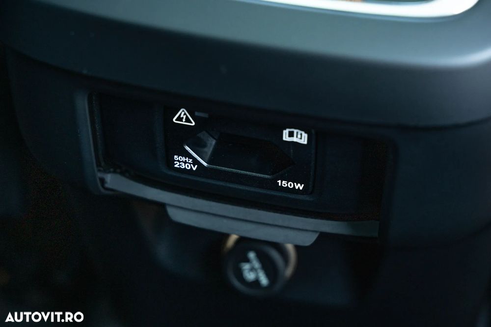 Volvo XC 60 B4 D AWD Geartronic RDesign - 19