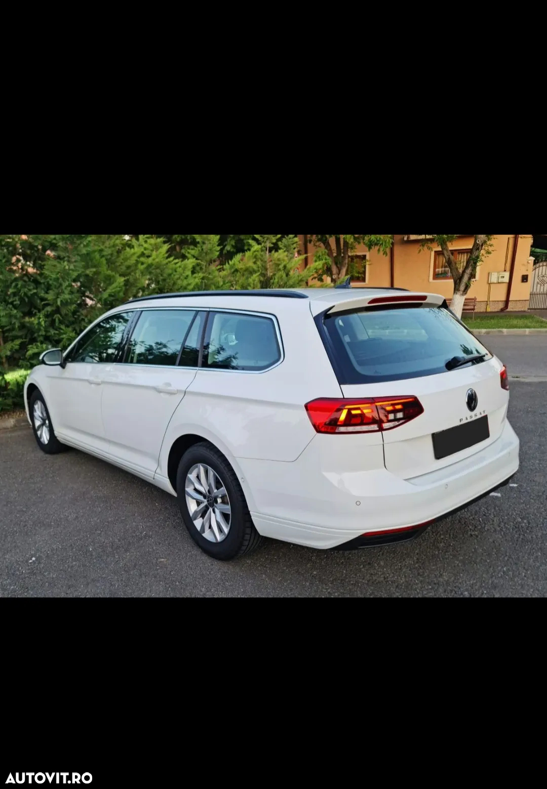 Volkswagen Passat Variant 2.0 TDI DSG (BlueMotion Technology) Comfortline - 4