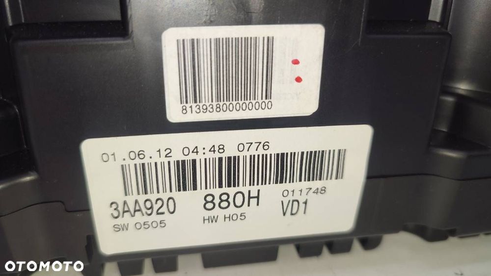 LICZNIK ZEGARY VW PASSAT B7 2.0 TDI 3AA920880H - 3