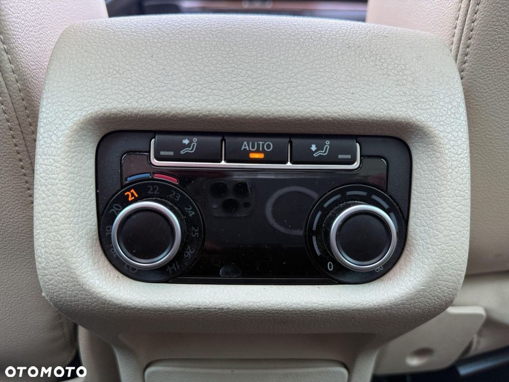 Volkswagen Sharan - 32