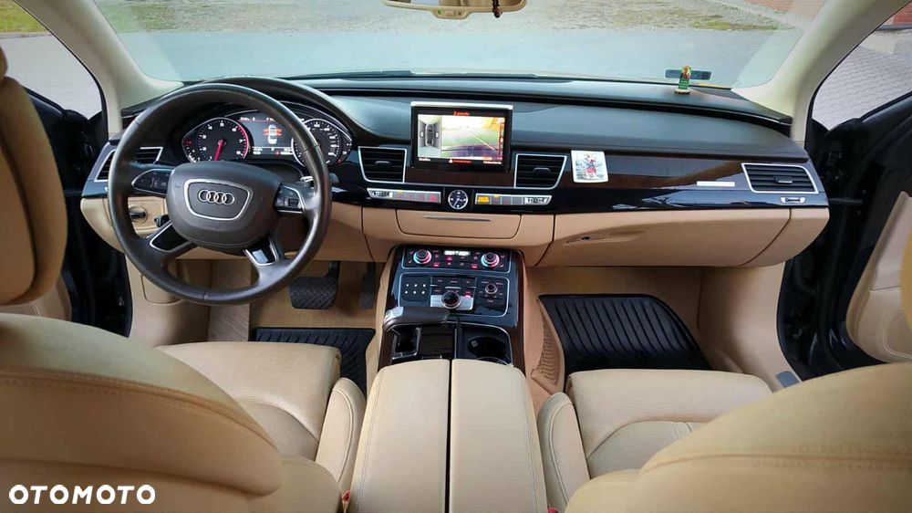 Audi A8 4.0 TFSI cylinder on demand quattro tiptronic Lang - 10