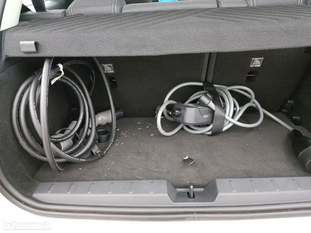 MINI 3 Portas Cooper E Classic - 14