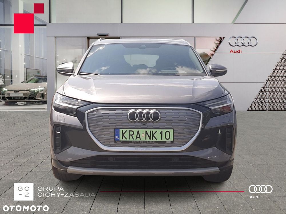 Audi Q4 e-tron - 8